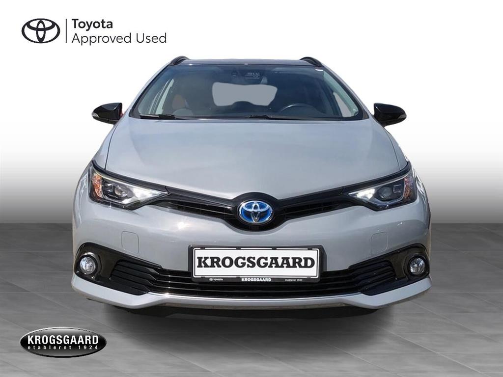 Toyota Auris Touring Sports 1,8 Hybrid H2 Selected Bi-tone 136HK Stc Aut. - Image 10