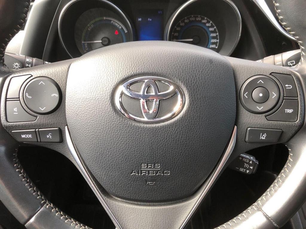 Toyota Auris Touring Sports 1,8 Hybrid H2 Selected Bi-tone 136HK Stc Aut. - Image 19