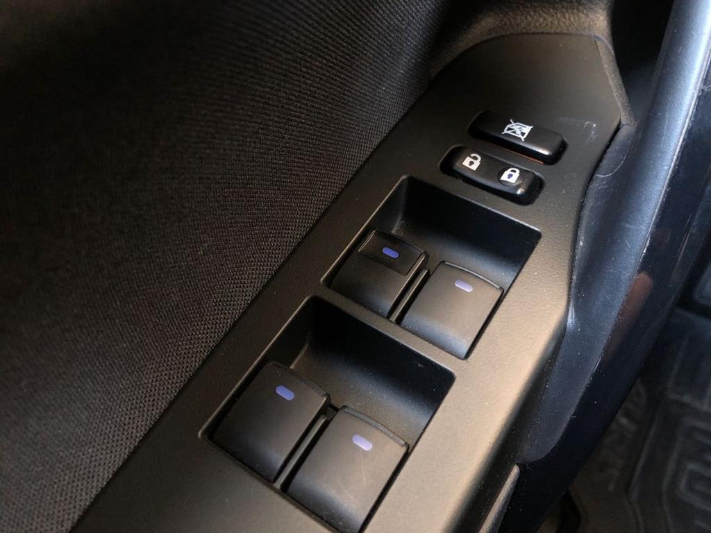 Toyota Auris Touring Sports 1,8 Hybrid H2 Selected Bi-tone 136HK Stc Aut. - Image 23