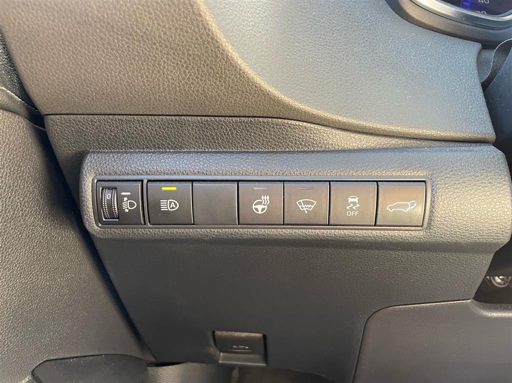 Toyota Corolla Touring Sports 1,8 Hybrid H3 Smart E-CVT 122HK Stc Trinl. Gear - Image 13