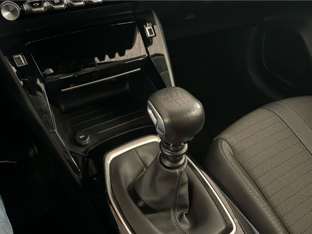 Peugeot 208 1,2 PureTech Allure Sky 100HK 5d 6g - Image 14