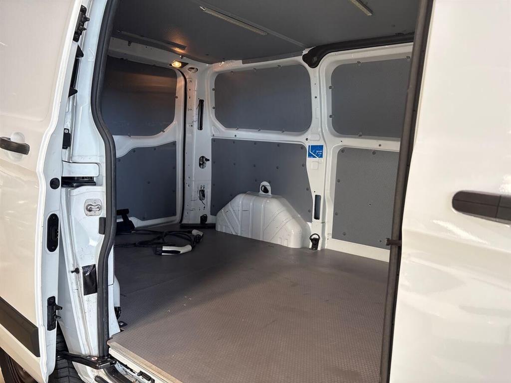 Ford Transit Custom 340 L1H1 1,0 Plugin-hybrid Trend 126HK Van Trinl. Gear - Image 9