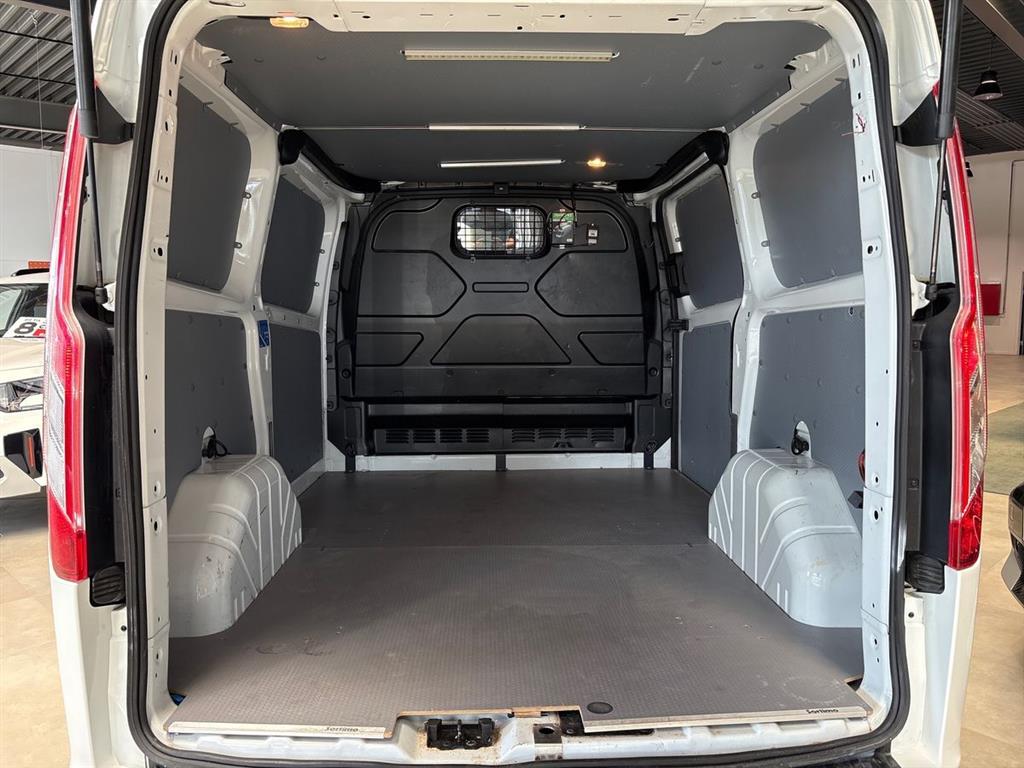 Ford Transit Custom 340 L1H1 1,0 Plugin-hybrid Trend 126HK Van Trinl. Gear - Image 11