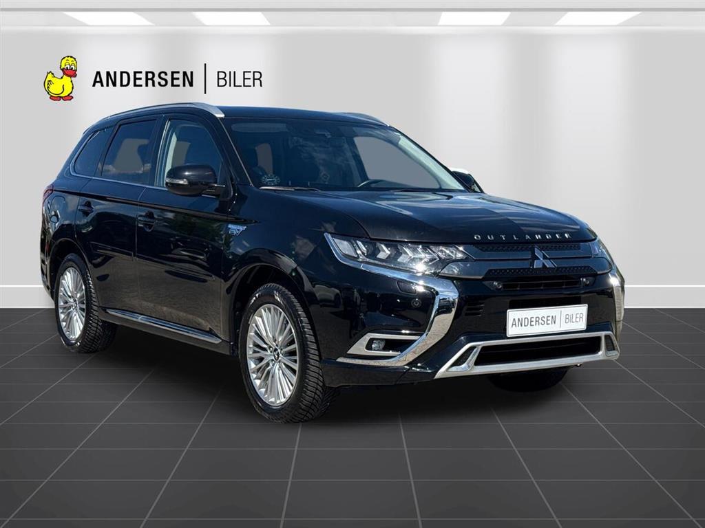 Mitsubishi Outlander 2,4 PHEV Plugin-hybrid Limited 4WD 224HK 5d 6g Trinl. Gear - Image 3