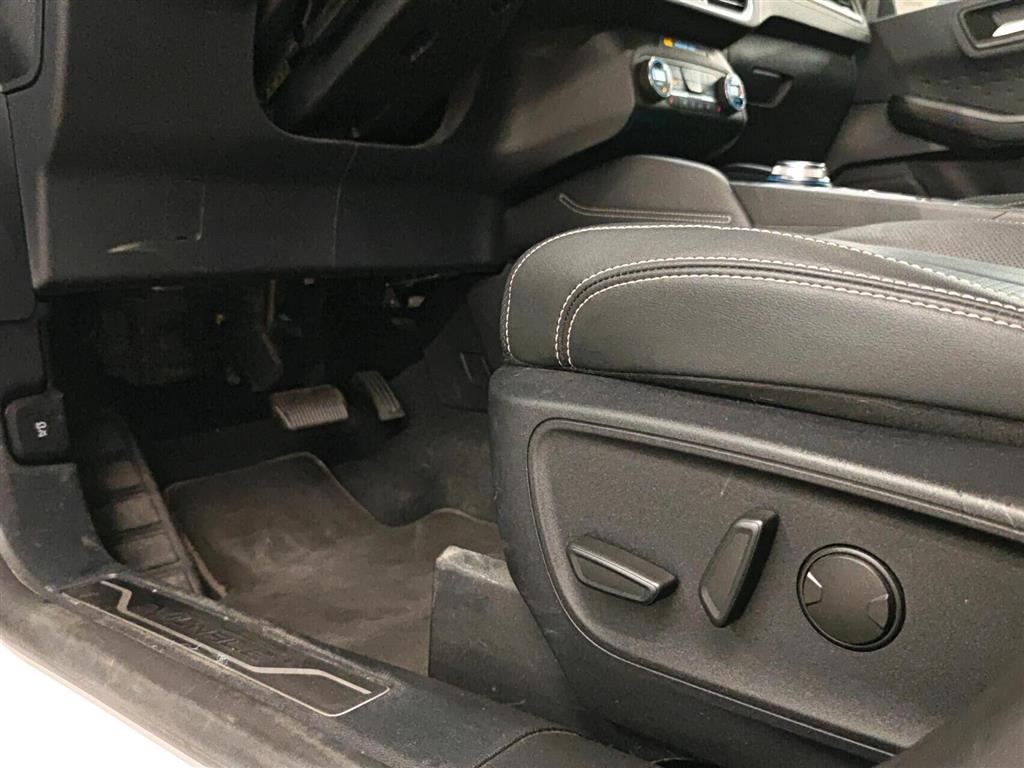 Ford Kuga 2,5 Plugin-hybrid Vignale CVT 225HK 5d Trinl. Gear - Image 9
