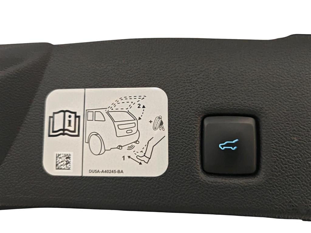 Ford Kuga 2,5 Plugin-hybrid Vignale CVT 225HK 5d Trinl. Gear - Image 18