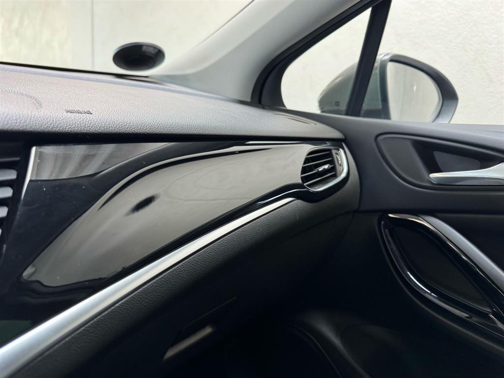 Opel Astra 1,2 Turbo Elegance 110HK 5d 6g - Image 19