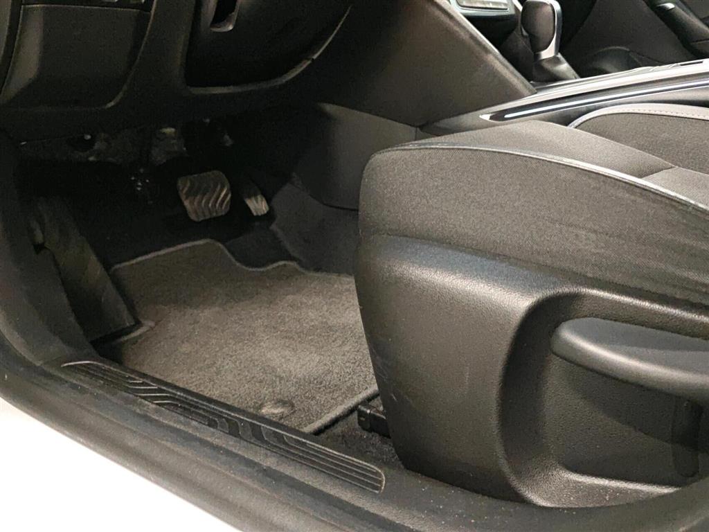 Renault Mégane Sport Tourer 1,6 E-TECH Plugin-hybrid Intens 160HK Stc Aut. - Image 9