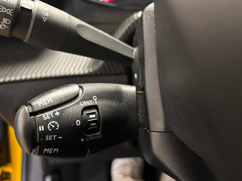 Peugeot 208 1,2 PureTech Active Pack 75HK 5d - Image 12
