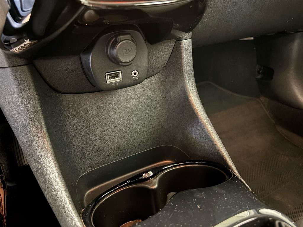 Peugeot 108 1,0 e-Vti Selection Tech 72HK 5d - Image 18