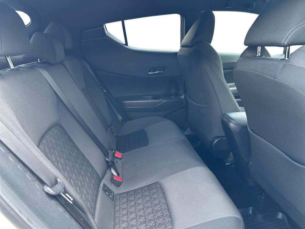 Toyota C-HR 1,8 Hybrid C-LUB Multidrive S 122HK 5d Aut. - Image 16