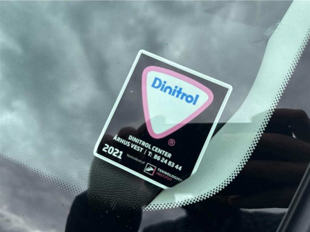 Citroën C4 1,2 PureTech Feel 100HK 5d - Image 13