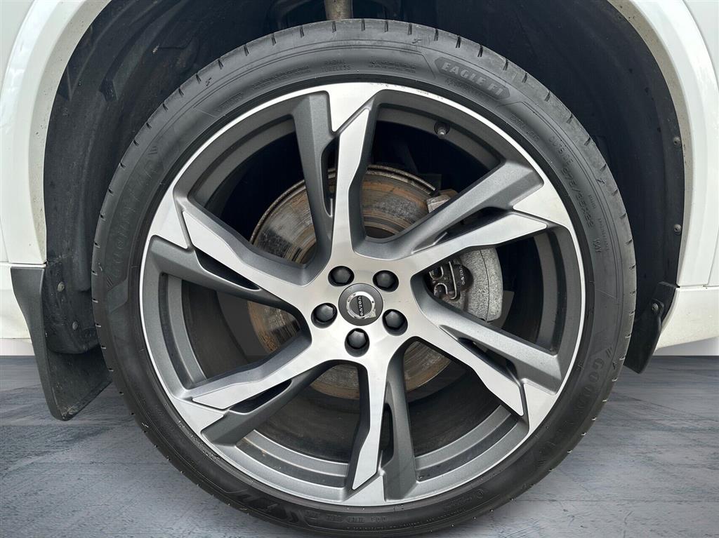 Volvo XC90 2,0 T8 Recharge Plugin-hybrid R-design AWD 455HK 5d 8g Aut. - Image 11