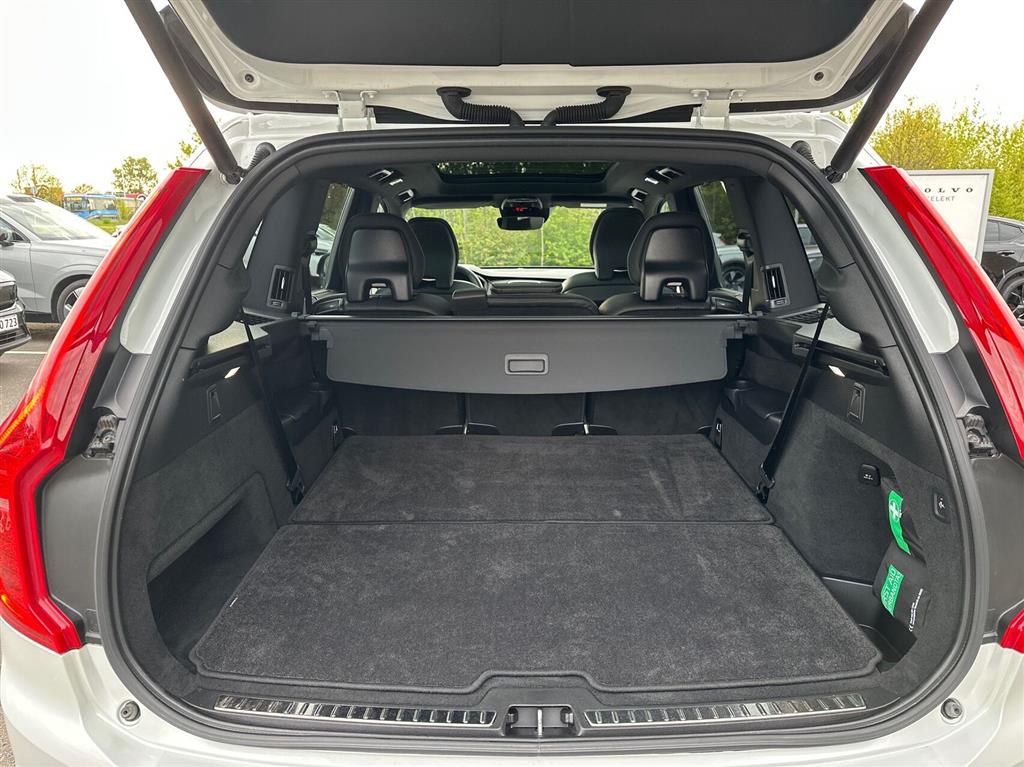 Volvo XC90 2,0 T8 Recharge Plugin-hybrid R-design AWD 455HK 5d 8g Aut. - Image 15