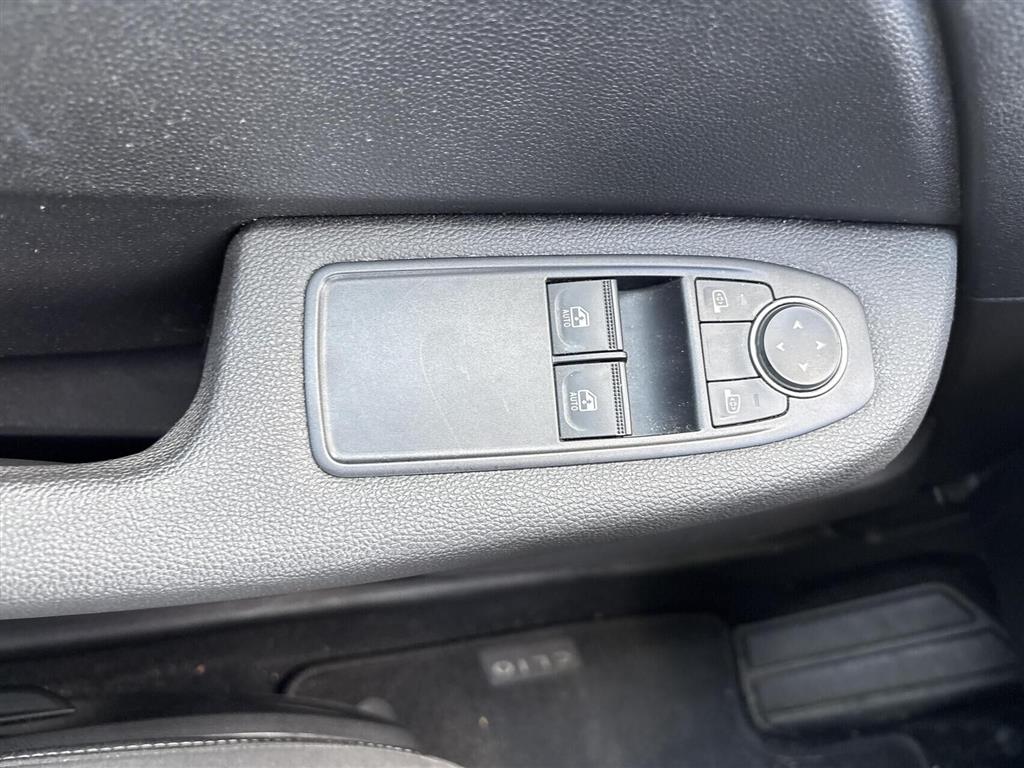 Renault Clio 1,0 TCE Zen 90HK 5d - Image 10