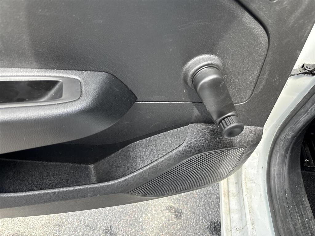 Renault Clio 1,0 TCE Zen 90HK 5d - Image 19