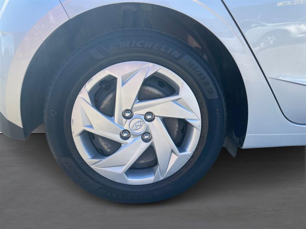 Hyundai i20 1,0 T-GDI Essential 100HK 5d 6g - Image 9