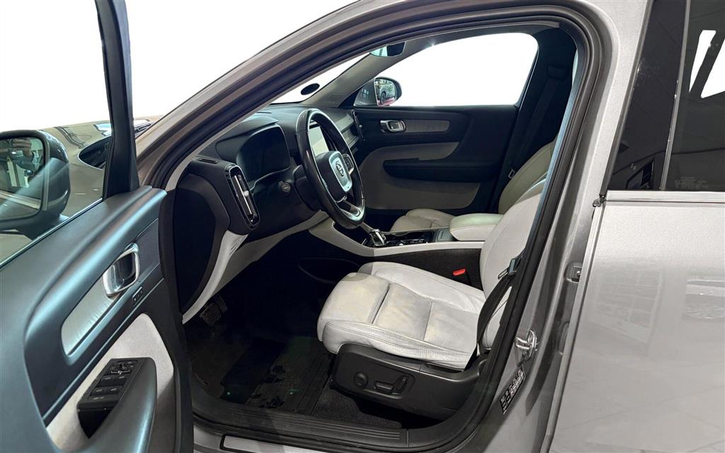 Volvo XC40 2,0 D4 Inscription AWD 190HK 5d 8g Aut. - Image 9