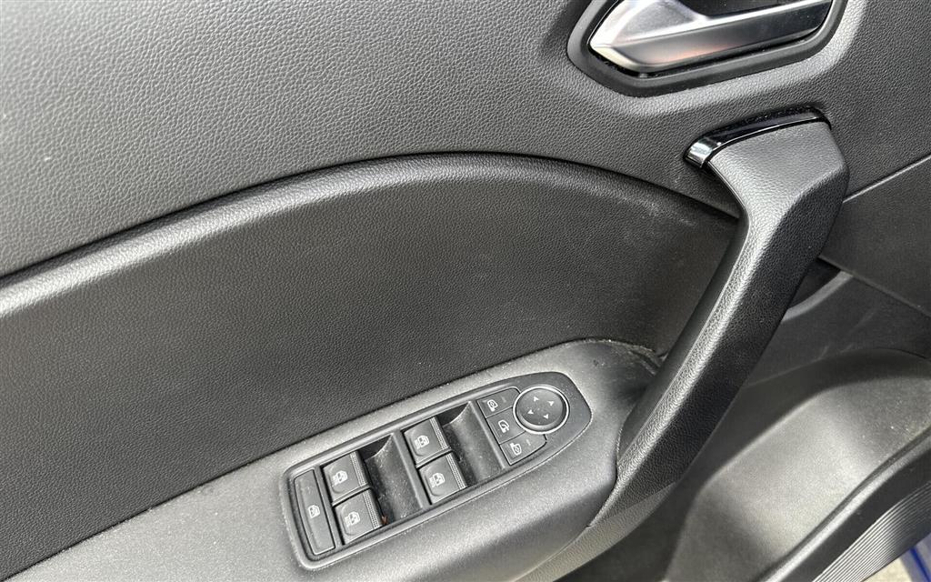 Renault Captur 1,6 E-TECH Plugin-hybrid Zen 160HK 5d Aut. - Image 15