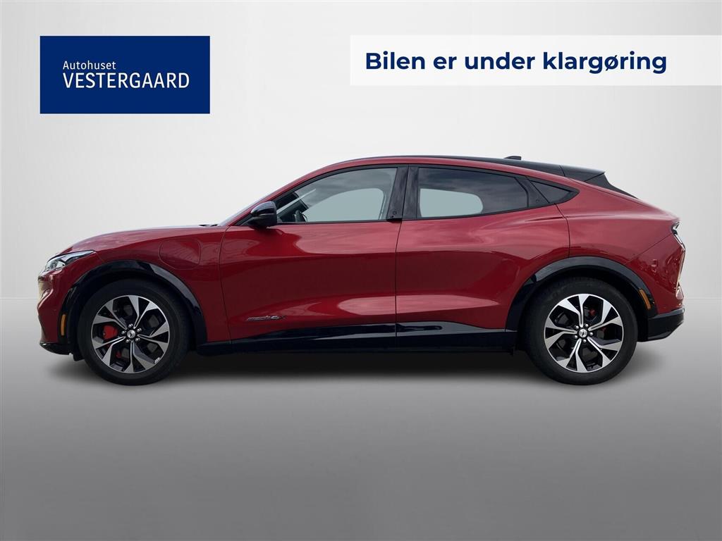 Ford Mustang Mach-E EL UR AWD 351HK 5d Aut. - Image 2