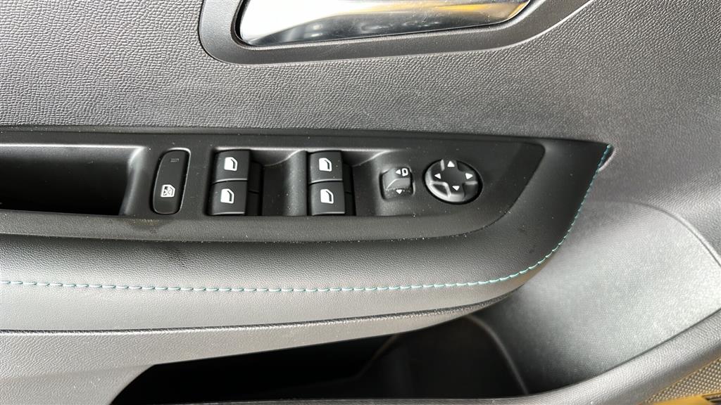 Peugeot 208 1,2 PureTech Selection Sport EAT8 100HK 5d 8g Aut. - Image 16