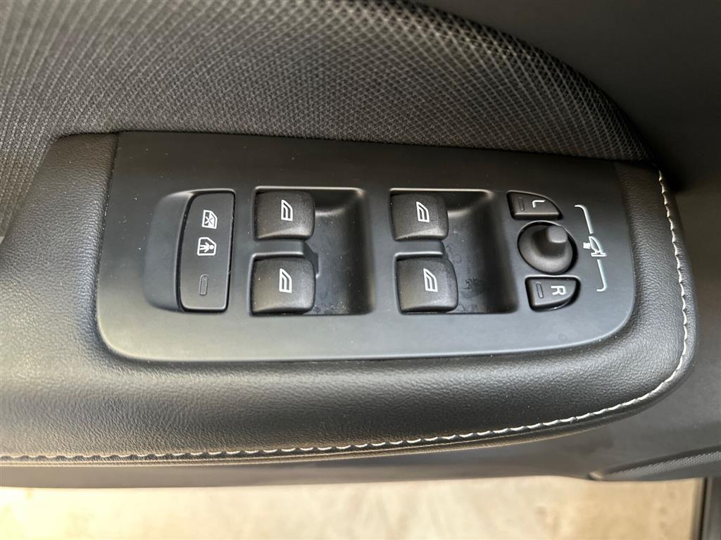 Volvo V60 2,0 T6 Recharge Plugin-hybrid Ultimate AWD 350HK Stc 8g Aut. - Image 20