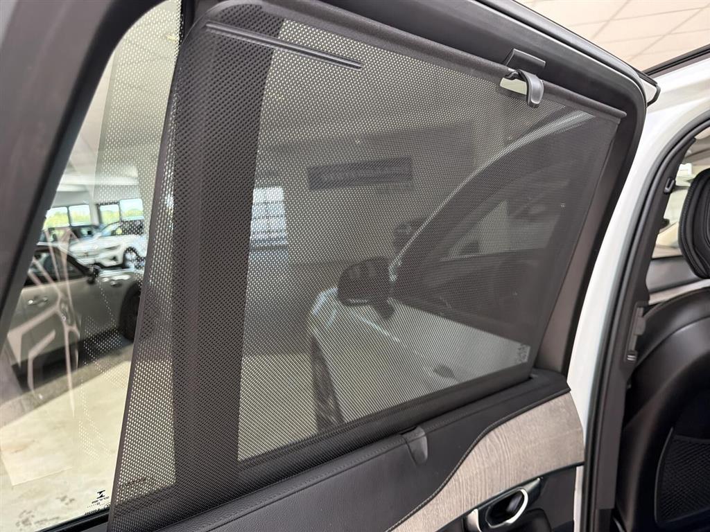 Volvo XC90 7 Sæder 2,0 T8 Recharge Plugin-hybrid Ultimate AWD 455HK 5d 8g Aut. - Image 19