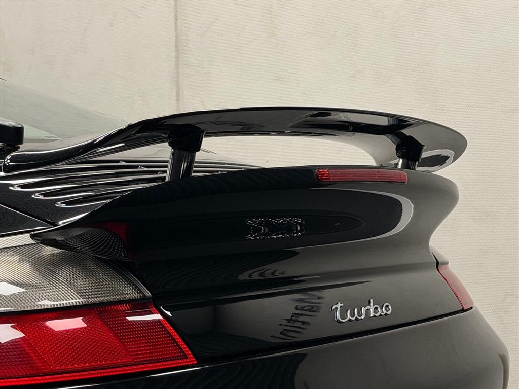 Porsche 911 Turbo 3,6 B Turbo 4x4 420HK 2d 6g - Image 10