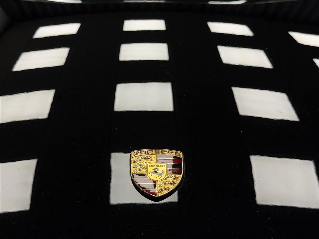 Porsche 911 Turbo 3,6 B Turbo 4x4 420HK 2d 6g - Image 19