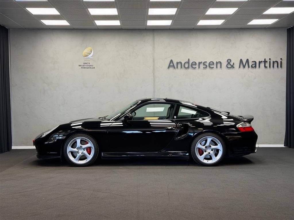 Porsche 911 Turbo 3,6 B Turbo 4x4 420HK 2d 6g - Image 3