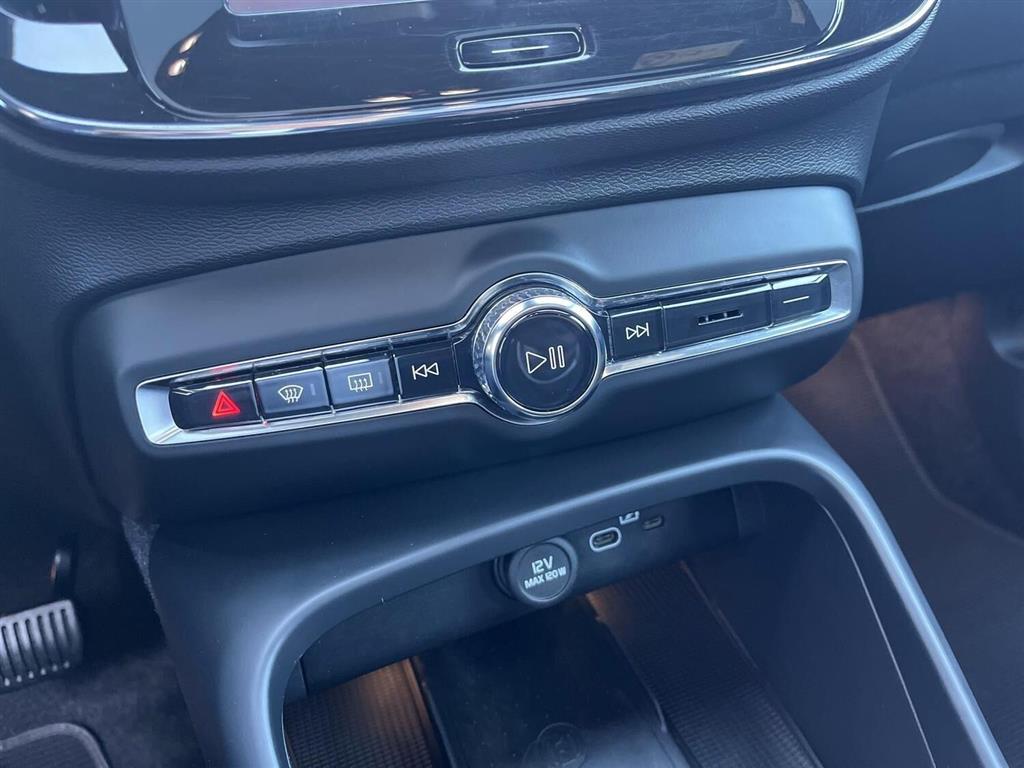 Volvo C40 P6 Recharge Ultimate 231HK 4d Aut. - Image 13