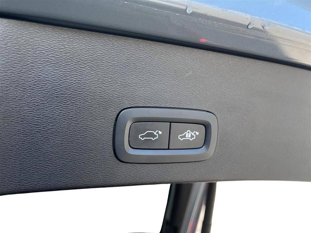 Volvo C40 P6 Recharge Ultimate 231HK 4d Aut. - Image 17