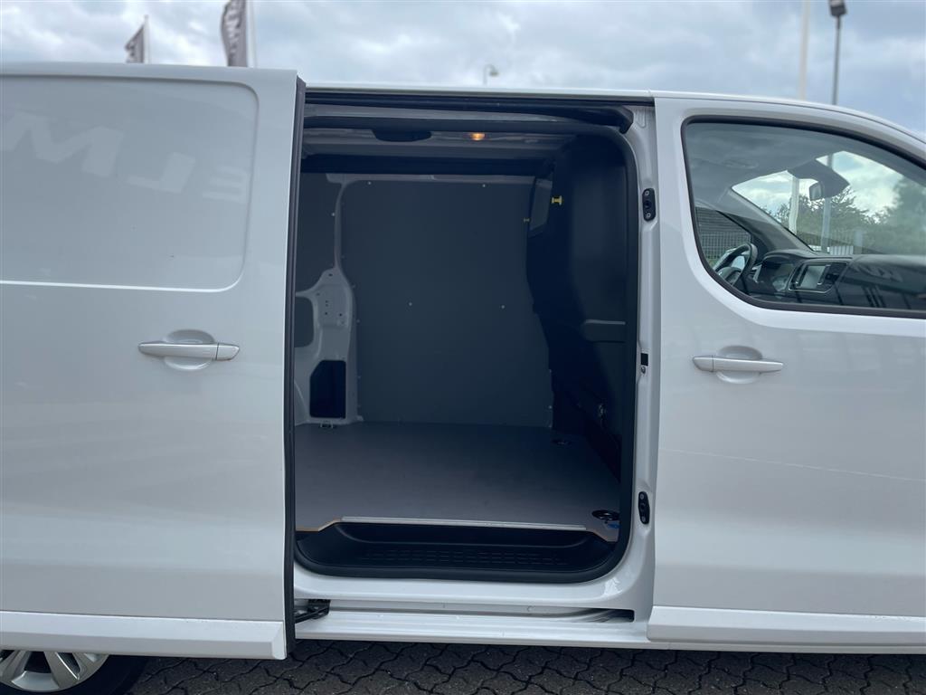 Peugeot e-Expert L3 EL Ultimate 136HK Van Aut. - Image 5