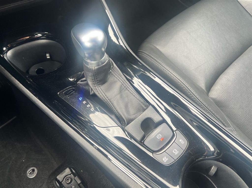 Toyota C-HR 1,8 Hybrid C-LUB Business LED Bi-tone Multidrive S 122HK 5d Aut. - Image 17