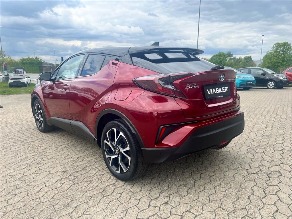 Toyota C-HR 1,8 Hybrid C-LUB Business LED Bi-tone Multidrive S 122HK 5d Aut. - Image 3