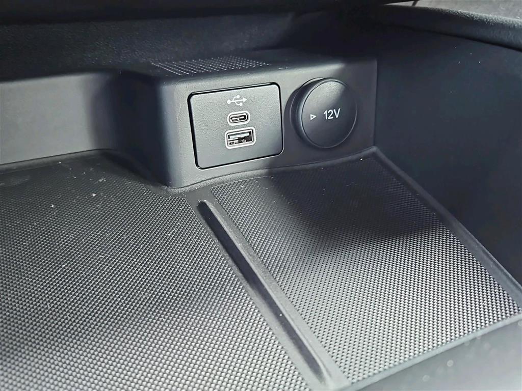 Ford Kuga 2,5 Plugin-hybrid ST-Line X CVT 225HK 5d Trinl. Gear - Image 13