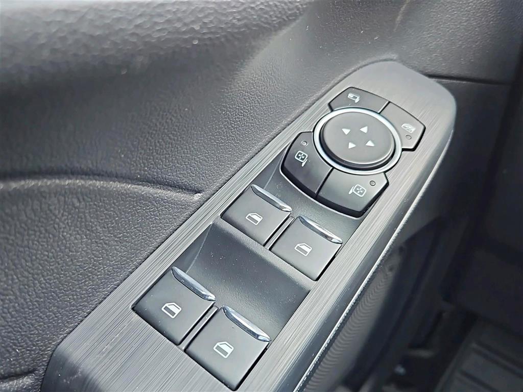 Ford Kuga 2,5 Plugin-hybrid ST-Line X CVT 225HK 5d Trinl. Gear - Image 18