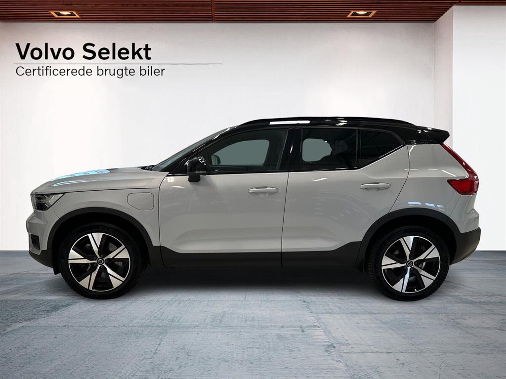 Volvo XC40 1,5 T5 Twin Engine Plugin-hybrid R-design 262HK 5d 7g Aut. - Image 3