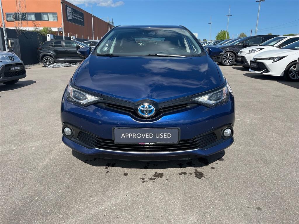 Toyota Auris 1,8 Hybrid H2 Selected 136HK 5d Aut. - Image 2