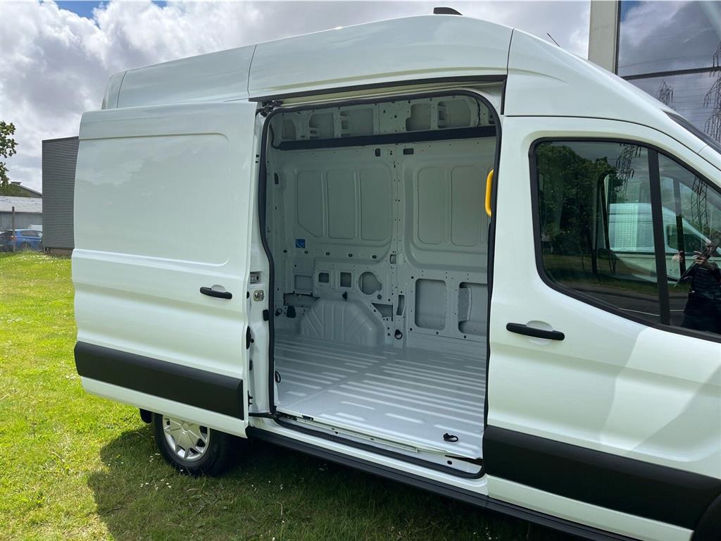 Ford Transit 350 L2H2 HØJT TAG 2,0 TDCi Trend 130HK Van Man. - Image 8
