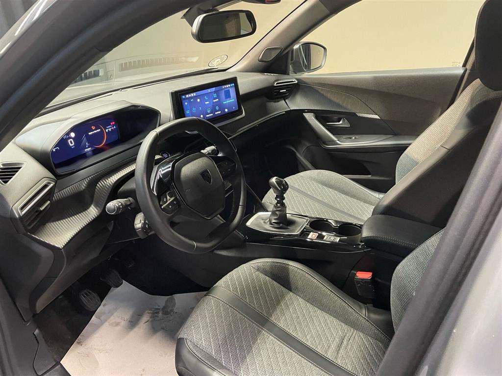 Peugeot 2008 1,2 PureTech Allure 100HK 5d 6g - Image 10