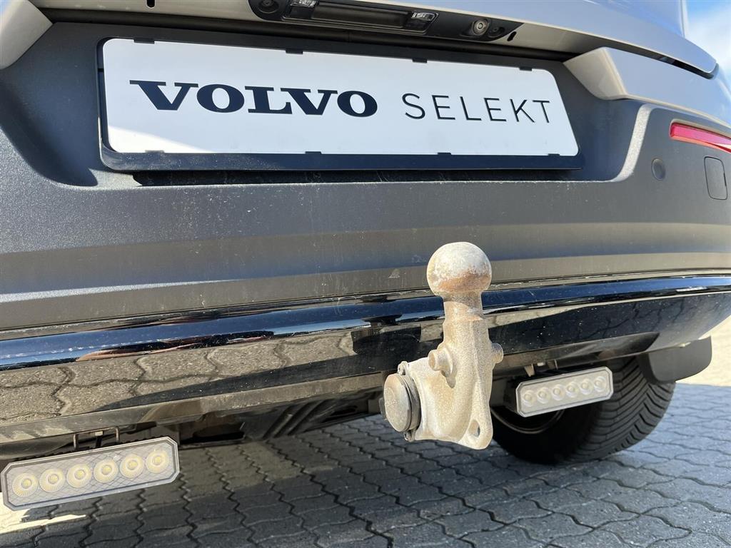Volvo XC40 Recharge Twin Plus AWD 408HK 5d Aut. - Image 16