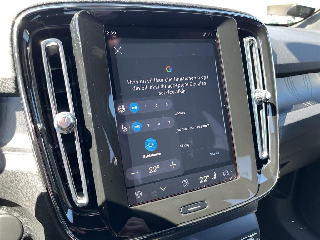 Volvo XC40 Recharge Twin Plus AWD 408HK 5d Aut. - Image 17