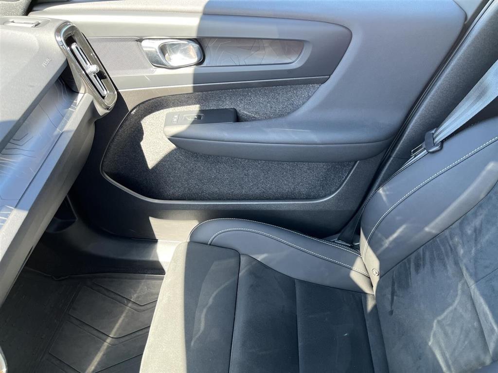 Volvo XC40 Recharge Twin Plus AWD 408HK 5d Aut. - Image 20