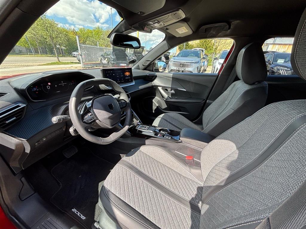 Peugeot 2008 1,2 PureTech Allure EAT8 130HK 5d 8g Aut. - Image 8