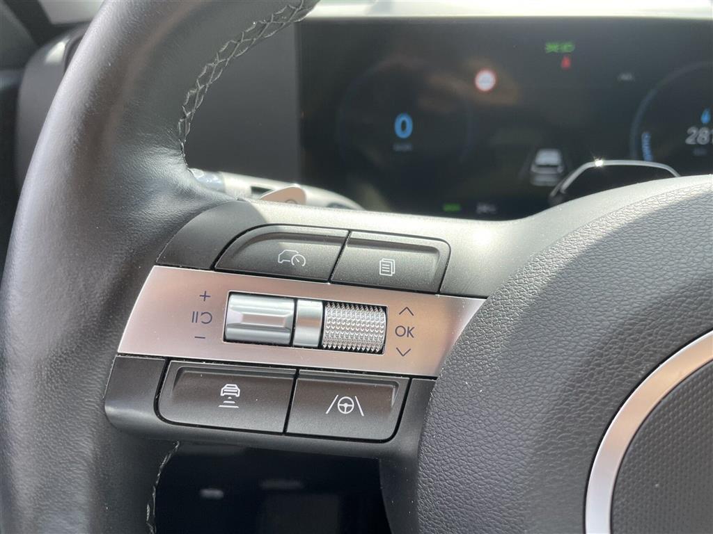 Hyundai Kona Electric 65,4 kWh Ultimate Long Range 217HK 5d Aut. - Image 11