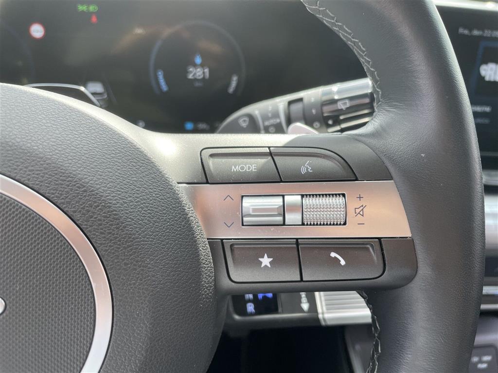 Hyundai Kona Electric 65,4 kWh Ultimate Long Range 217HK 5d Aut. - Image 12