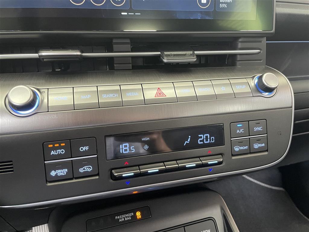 Hyundai Kona Electric 65,4 kWh Ultimate Long Range 217HK 5d Aut. - Image 18
