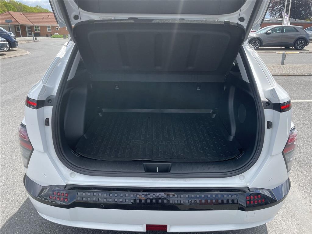 Hyundai Kona Electric 65,4 kWh Ultimate Long Range 217HK 5d Aut. - Image 3