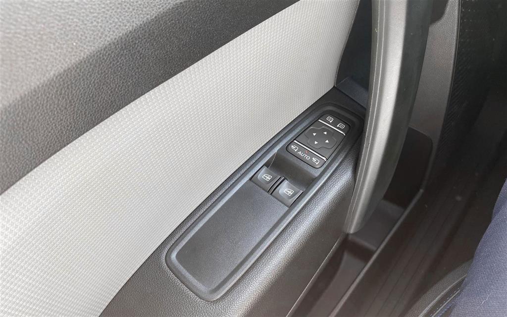 Nissan Townstar L2 3 Sæder EL N-Connecta 122HK Van Aut. - Image 10